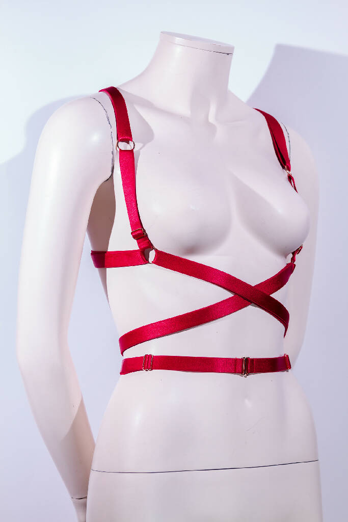 Juno strappy wrap chest harness