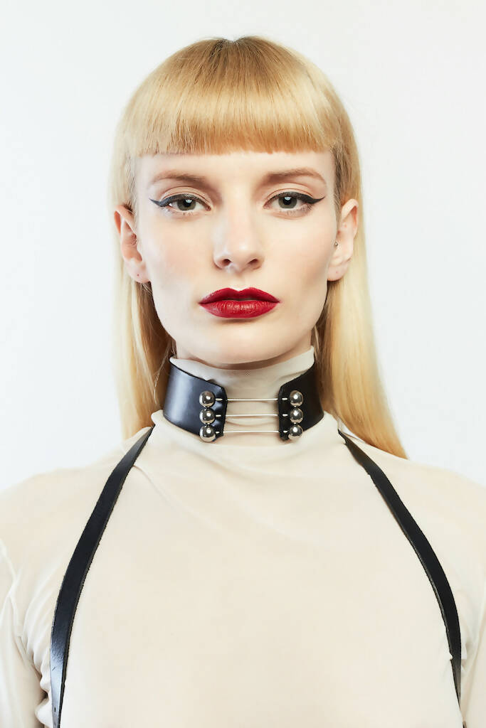 Trinity choker
