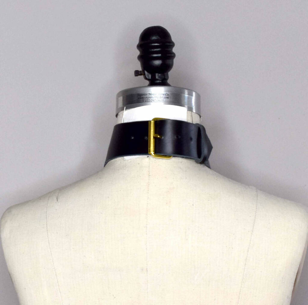 Dinah Strappy Leather Posture Collar