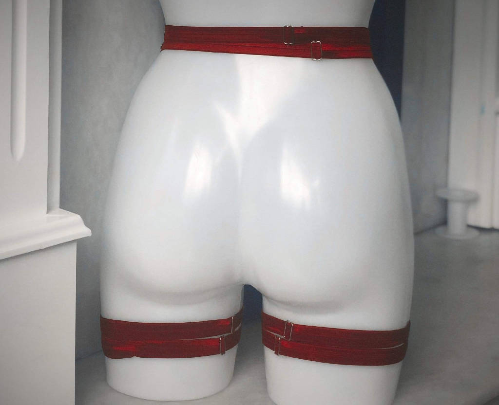 Kiki Elasticated Harness Suspenders