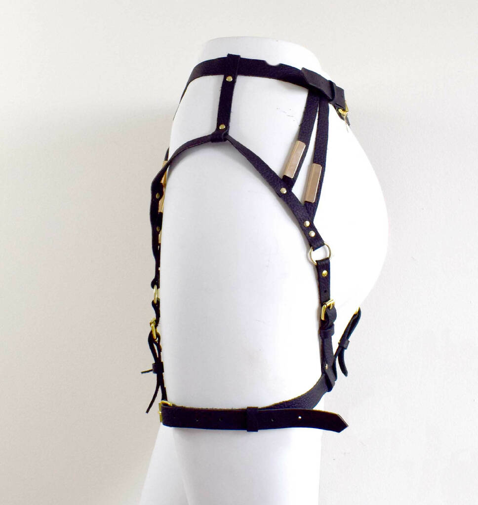 Diedre Strappy Leather Leg Harness