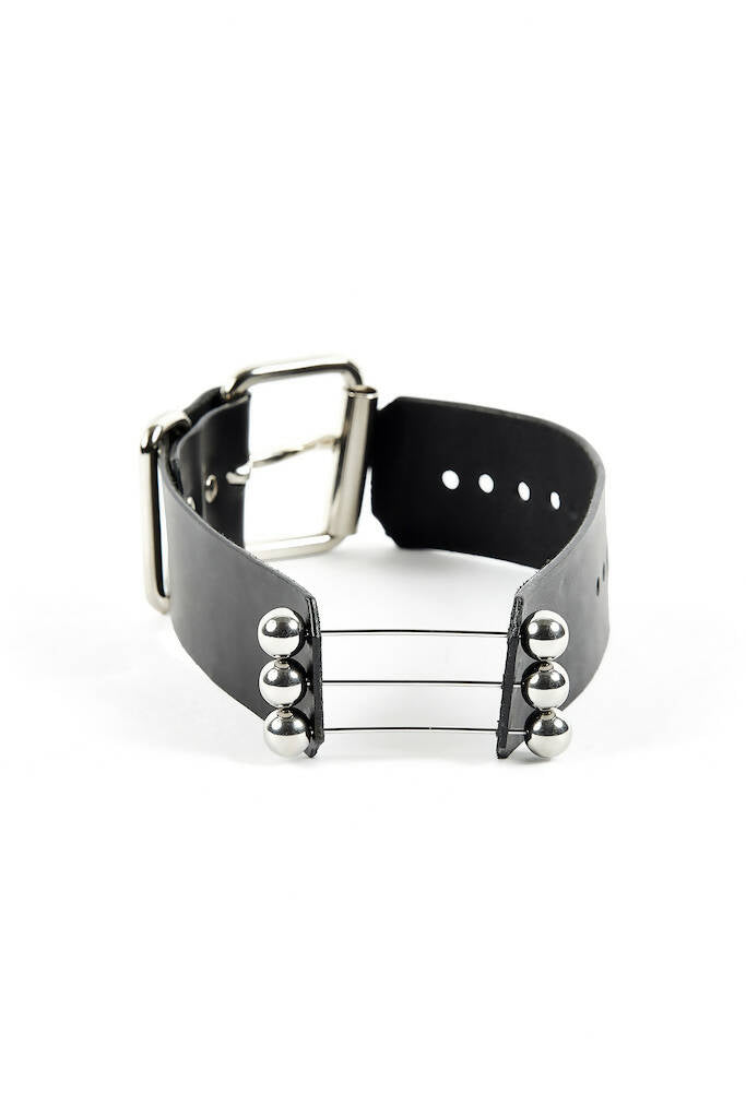 Trinity choker