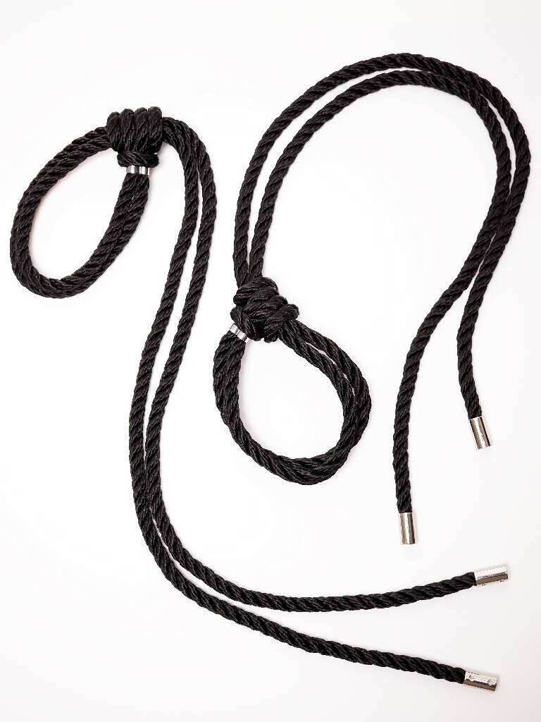 SELF-TIE CUFF SET