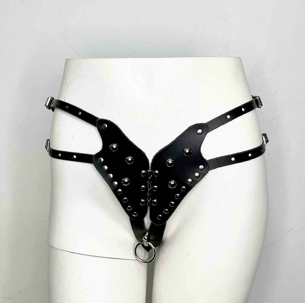 Sierra Leather Harness Thong Panty