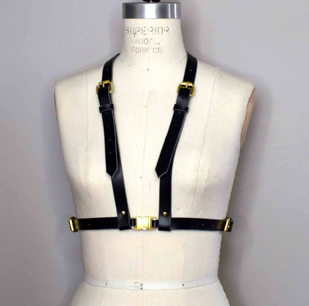 Jay Simple Leather Chest Harness